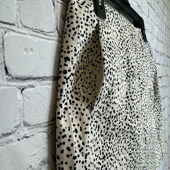 Urban Outfitters‎ Women’s Mini Skirt Black and White NWT - Picture 4 of 9